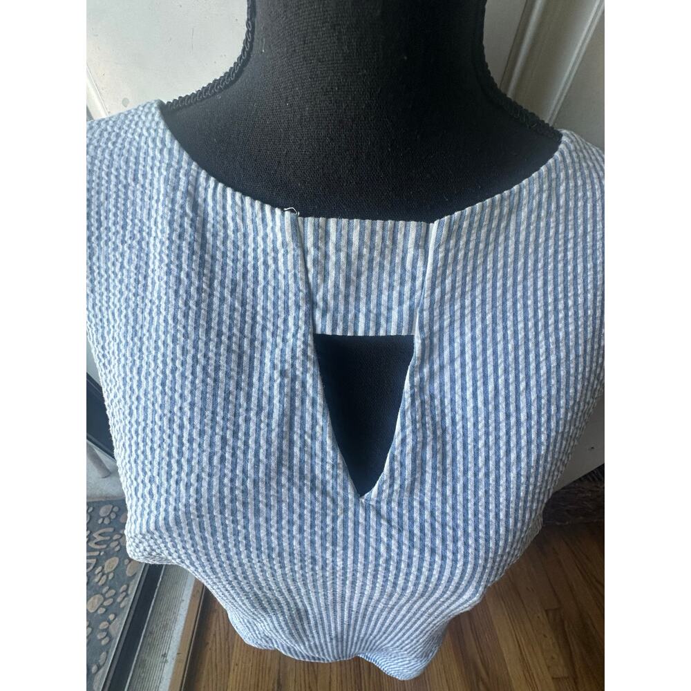 Anne Klein Seersucker Shift Dress 12 Blue White Keyhole Classic Chic Style - Picture 2 of 8